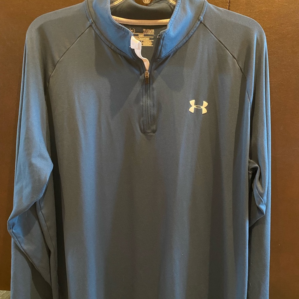 Men’s Under Armour Pullover